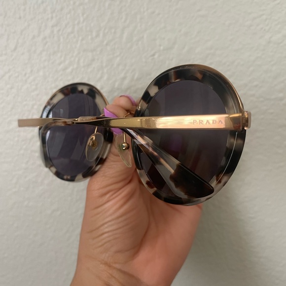 Prada SPR50T Round Frame Tortoiseshell Sunglasses - Picture 4 of 8
